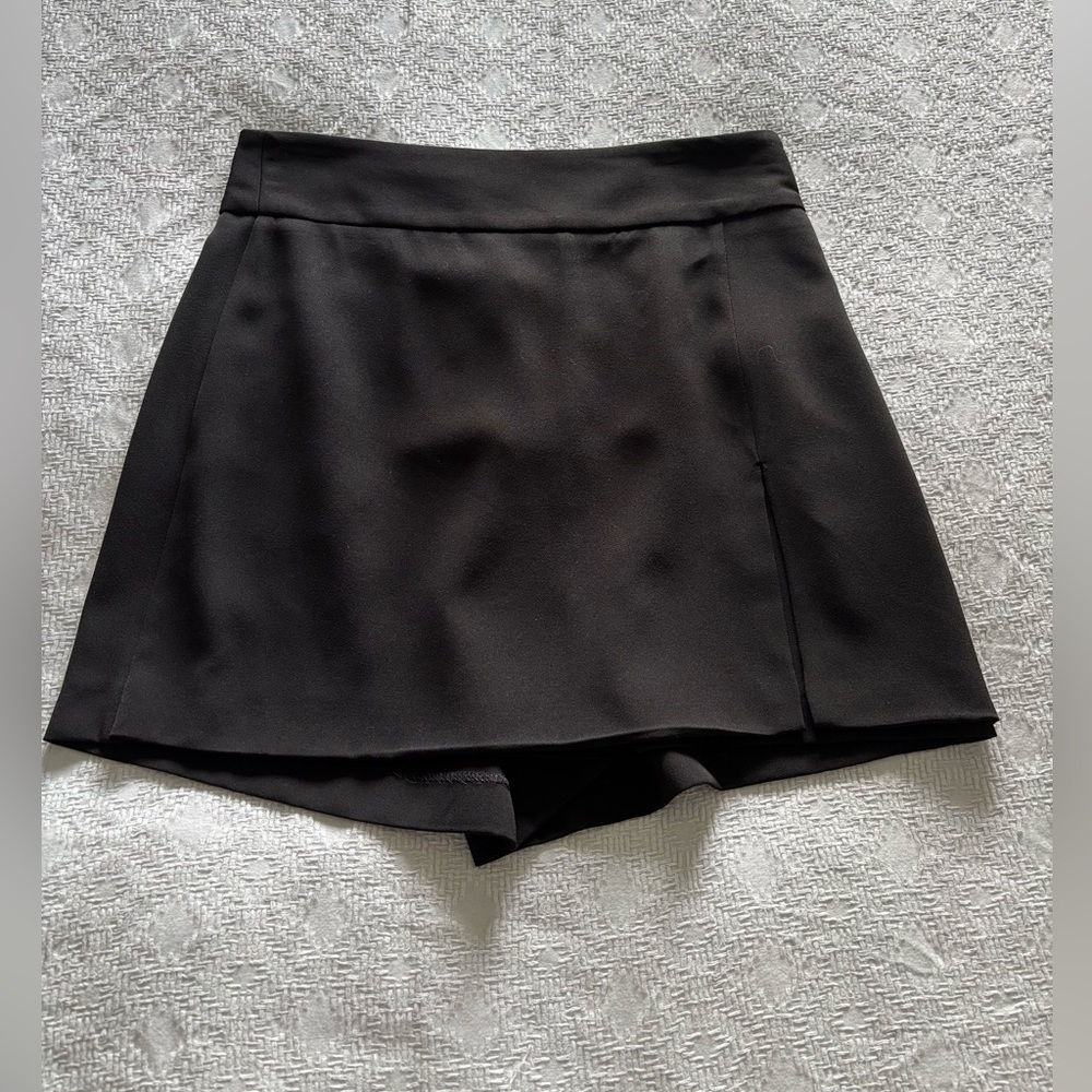 Elegant Black Women's Skort